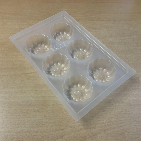 Polypropylene Chrysanthemum 8 inches