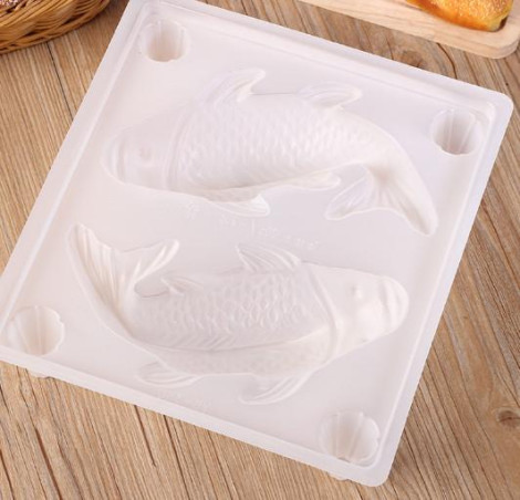 Polypropylene Pisces with feet